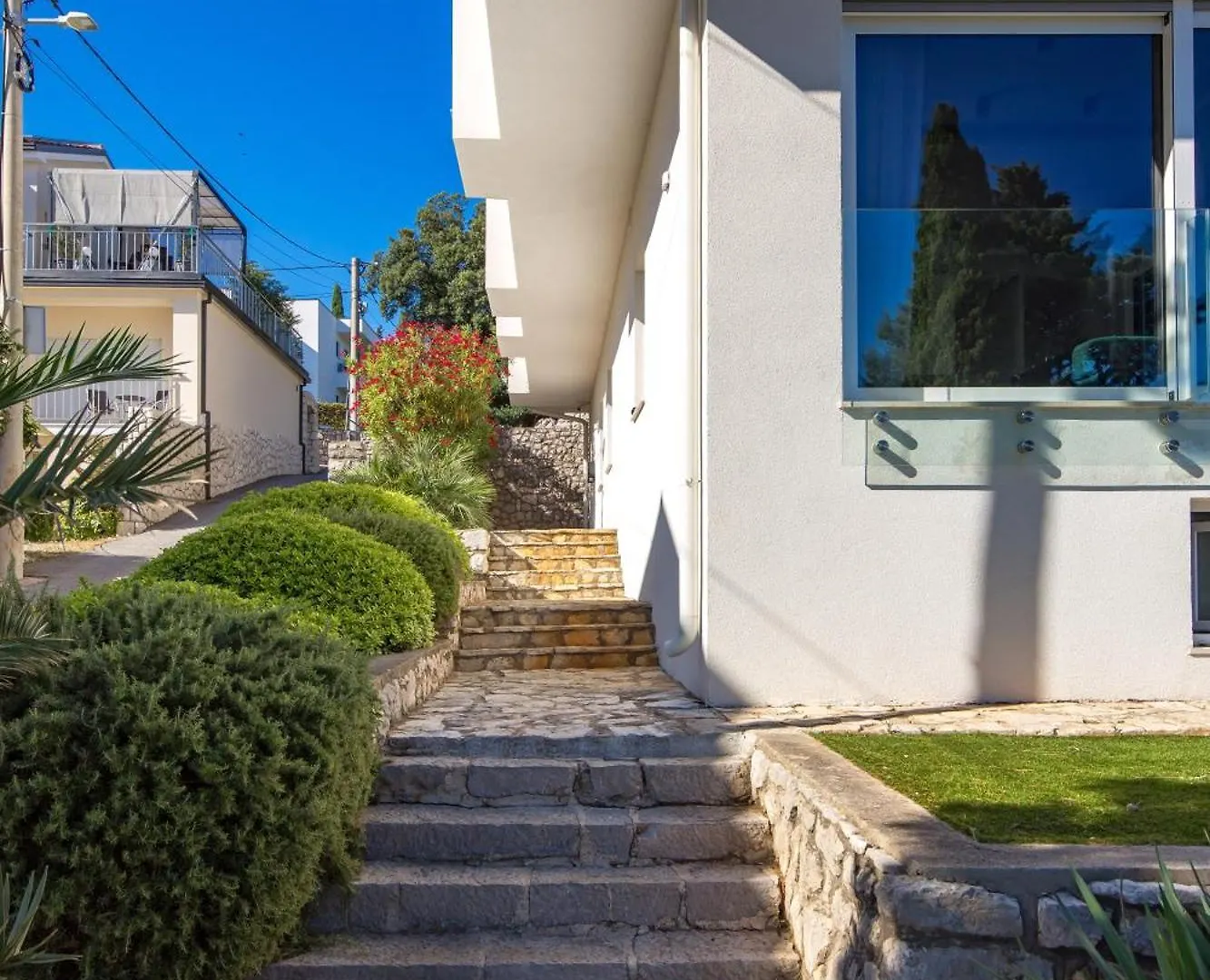 Rocky Beach Rooms Novi Vinodolski