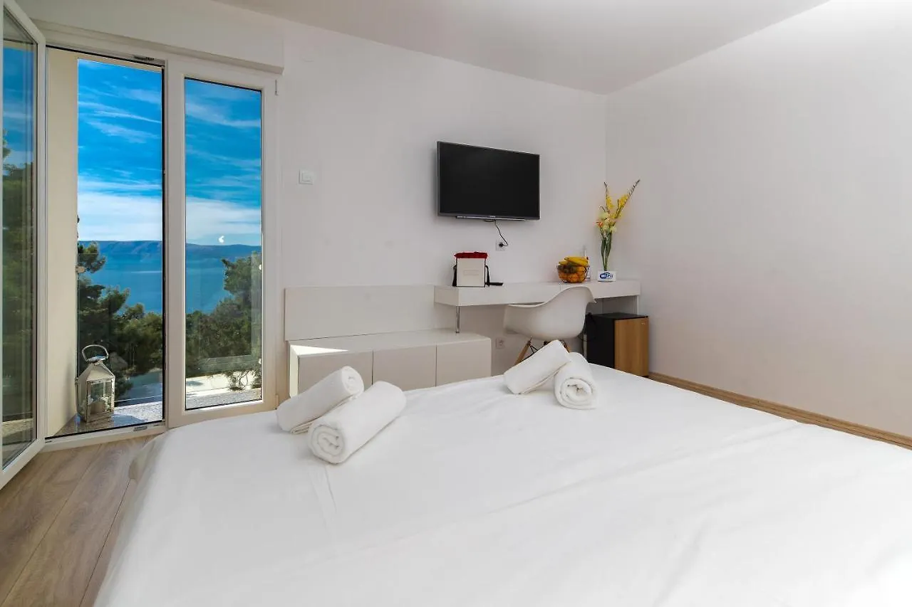 Couette-café Rocky Beach Rooms Novi Vinodolski